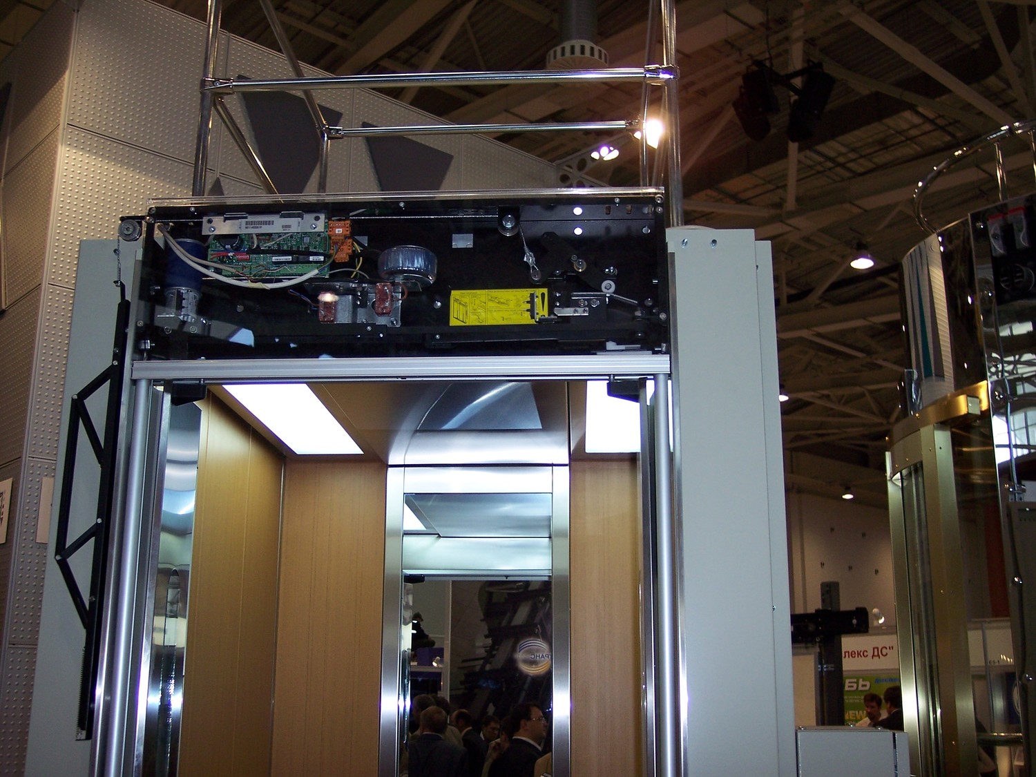 Производводственно - монтажная фирма ООО "ТатИнтерЛифт" имеет возможность предоставлять следующие виды услуг: 